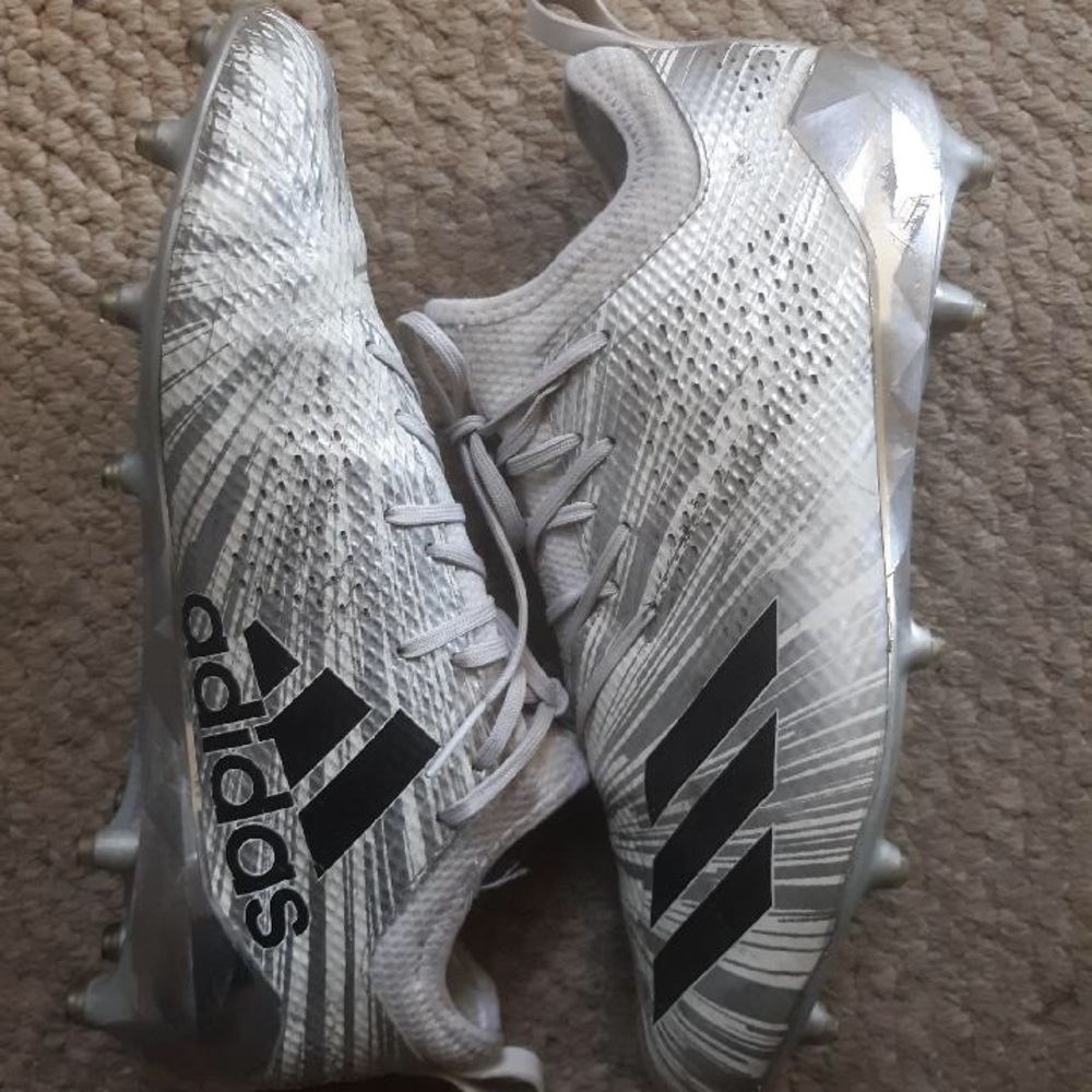 Adidas zero’s” gray & black with chrome bottoms